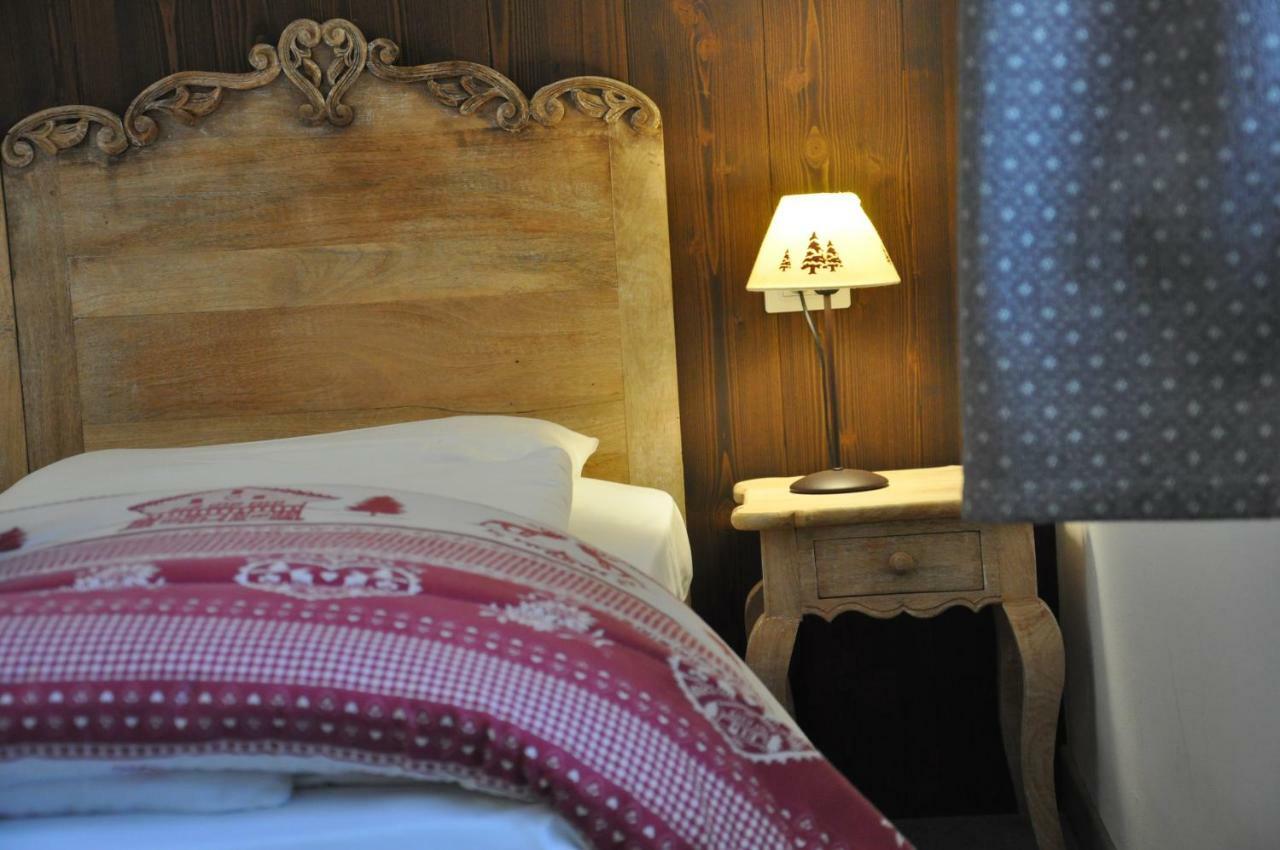Alpenlife Hotel Someda Moena Bagian luar foto
